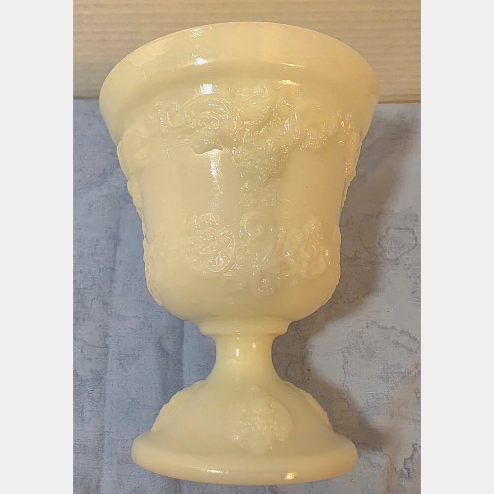Vintage E.O. Brody Co. M4300 Milk Glass Grape Vine Pedestal Vase Compote 7"